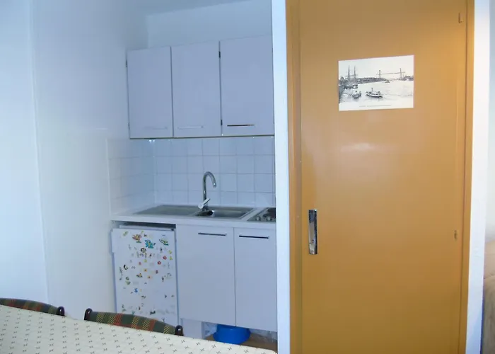 Le Voilier Bleu 생장드몽